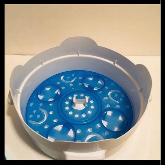 Tupperware Dr. Browns Microwave Bottle Sterilizer - Picture 7 of 11